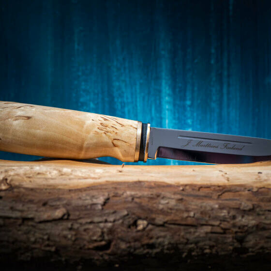 Un puukko Marttiini
