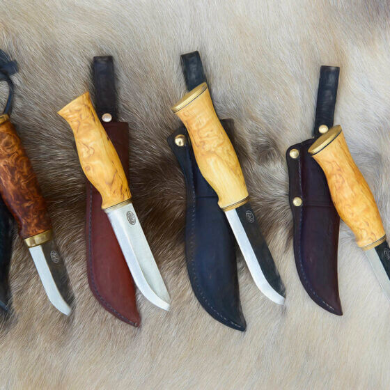 Des puukkos Ahti - Finlande